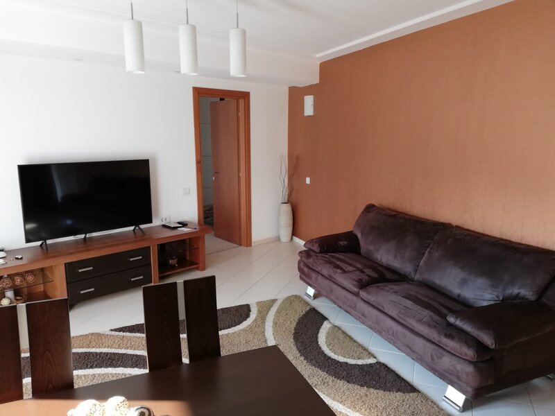 Decebal, piata Muncii, piata Alba Iulia, Mall Vitan, ap. 3 camere