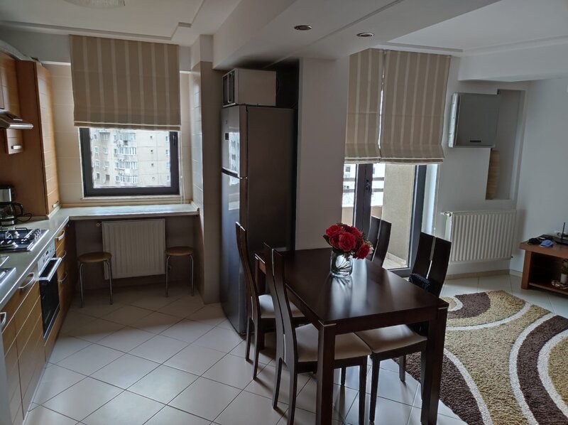 Decebal, piata Muncii, piata Alba Iulia, Mall Vitan, ap. 3 camere